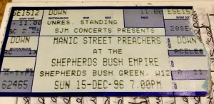 C4048571-CFDB-41FC-8C4F-DFDA617808E9