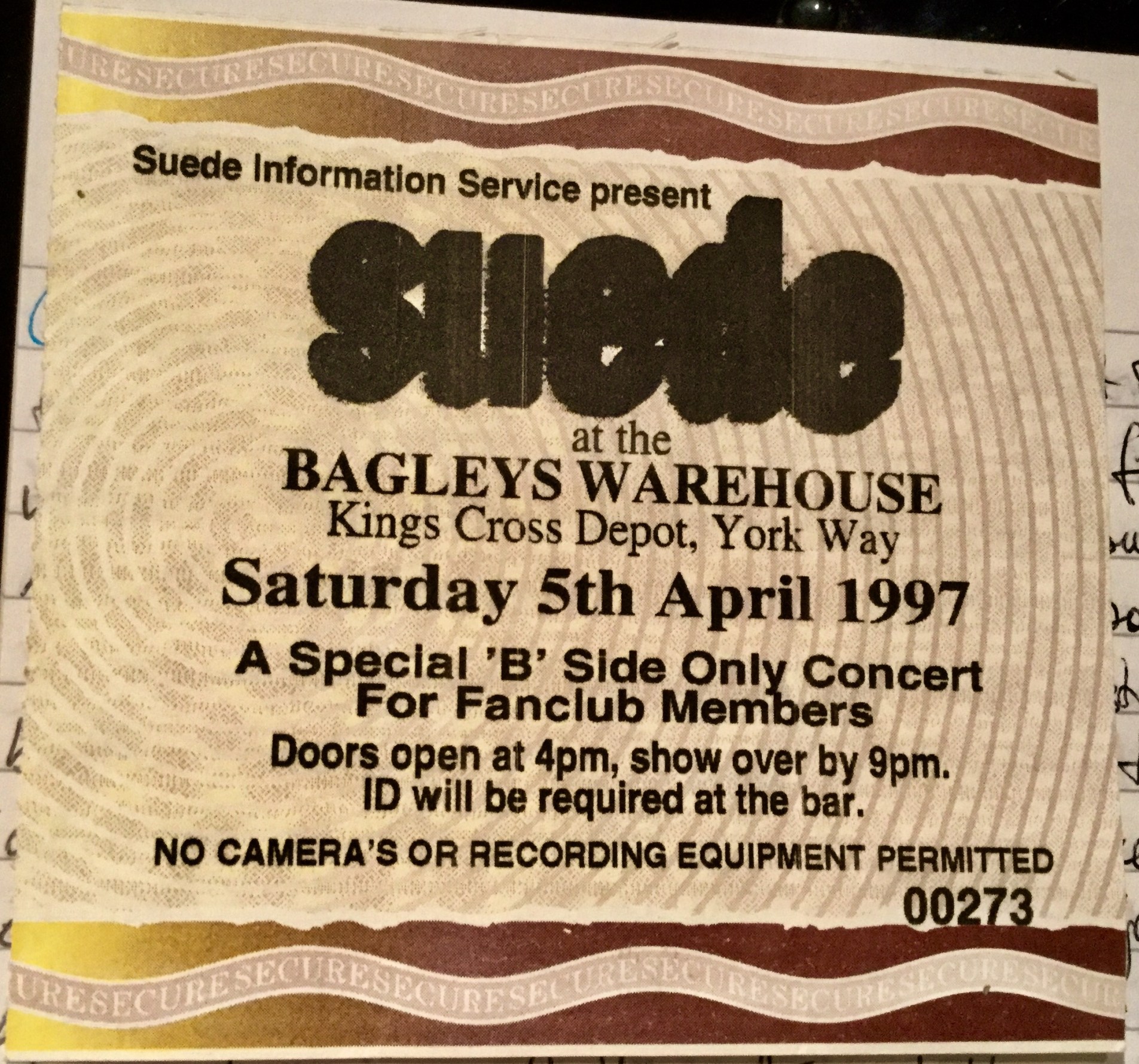 2425DF5F-CA49-404C-9569-0CFD3184EF6C