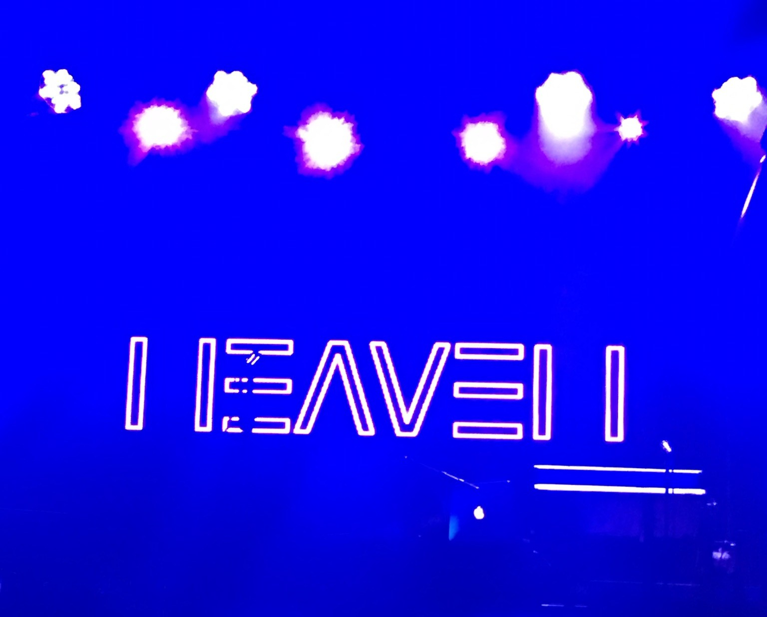 6FE3C609-5AE6-40A9-B213-26CDFD39A1FF